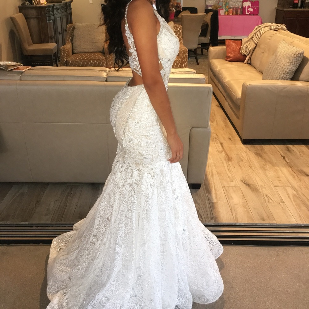 MAC DUGGAL PROM DRESS! MAKE ME AN OFFER